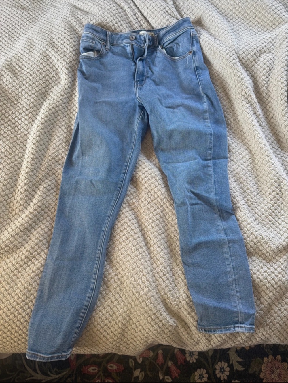 Abercrombie & Fitch Women's Skinny Jeans in Light Blue Denim